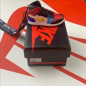 Jordan 1 Retro Mid Bred 3D Sneaker Key Chain 🔥